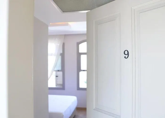 Triangulo Hotel Alaçatı
