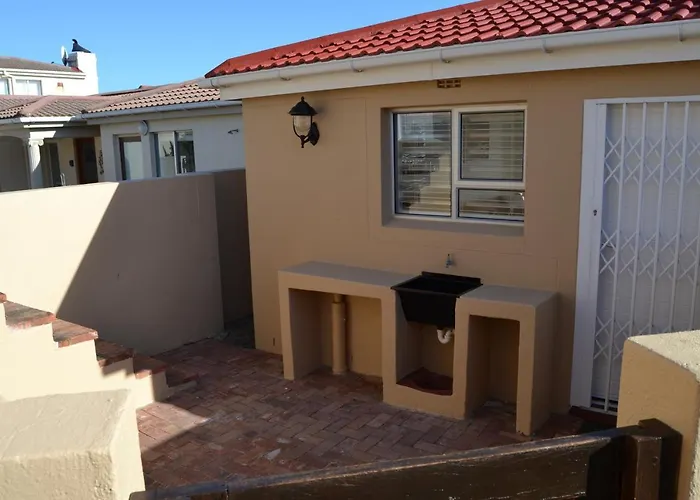 Hermanus Beach Club - Le Maree House 18