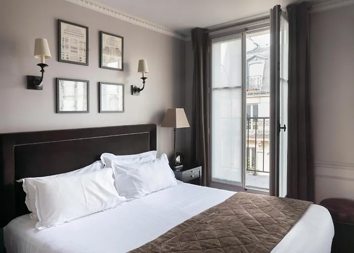 Hotel Saint-Louis Pigalle París