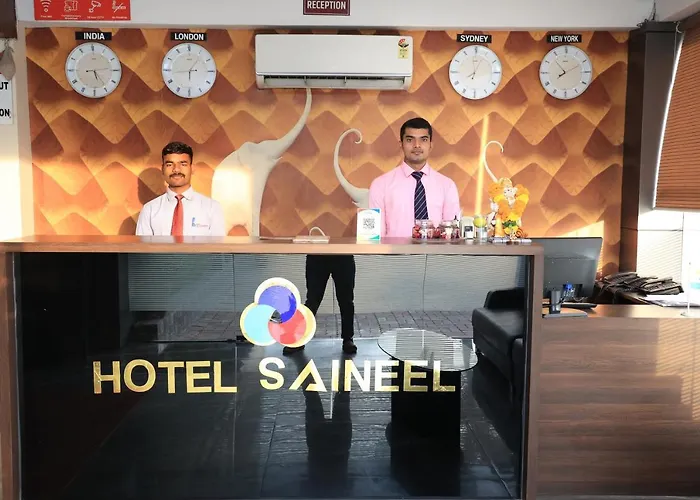 Hotel Sai Neel Surat