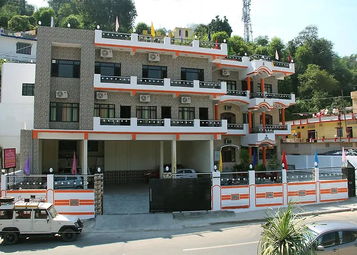 Aashriwad Hotel Srinagar 