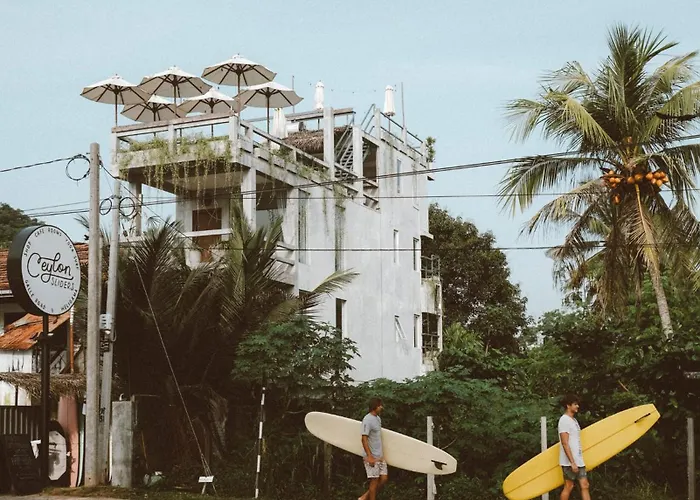 Ceylon Sliders Hotel Weligama