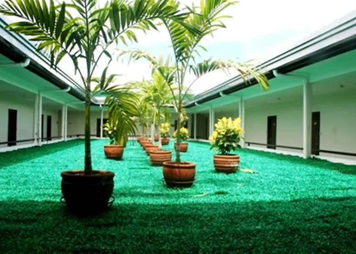 Cindy Kelly Hotel Olongapo