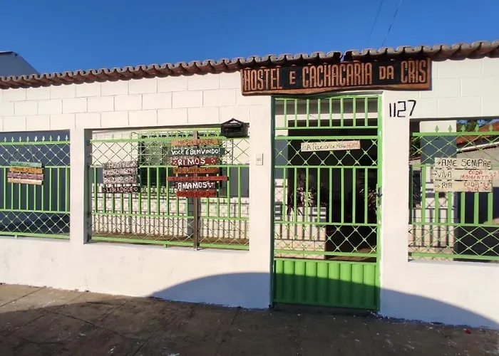 Hostel E Camping Da Cris Carolina 