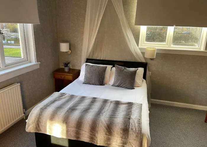 West Park Hotel Clydebank