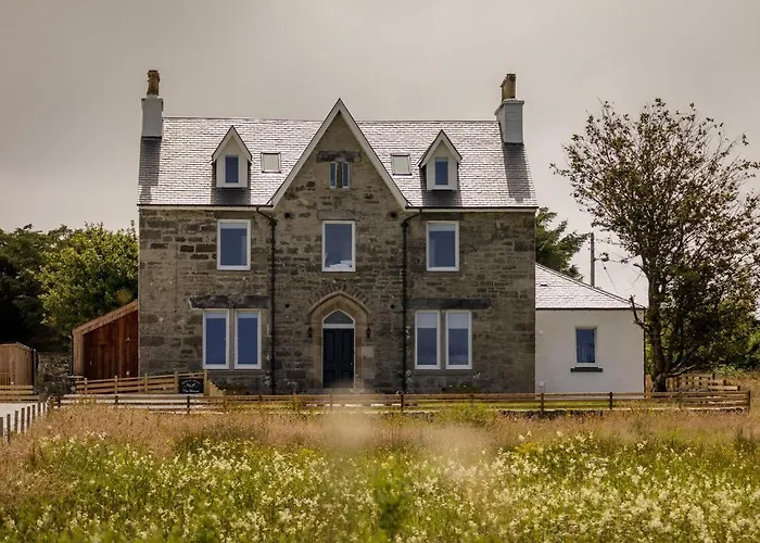 House Of Juniper - The Manse Hotel Broadford 
