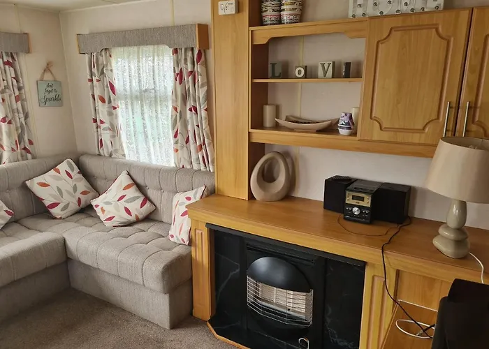 6 Berth On Seaview 3 Bedrooms Fanfare Ingoldmells