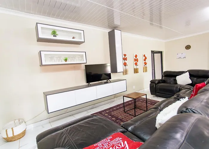 The Hide On Kilburn Hotel Roodepoort