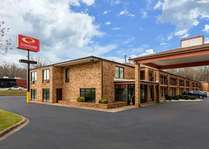 Econo Lodge Inn & Suites Spartanburg