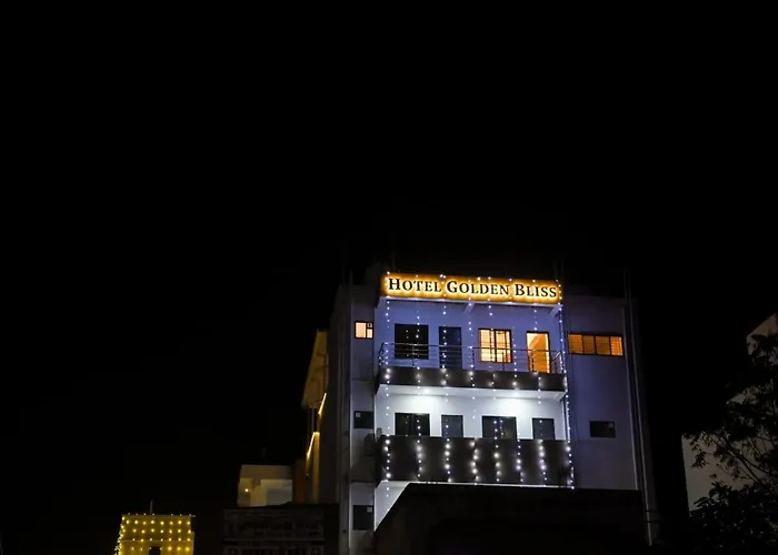 Hotel Golden Bliss Bhopal