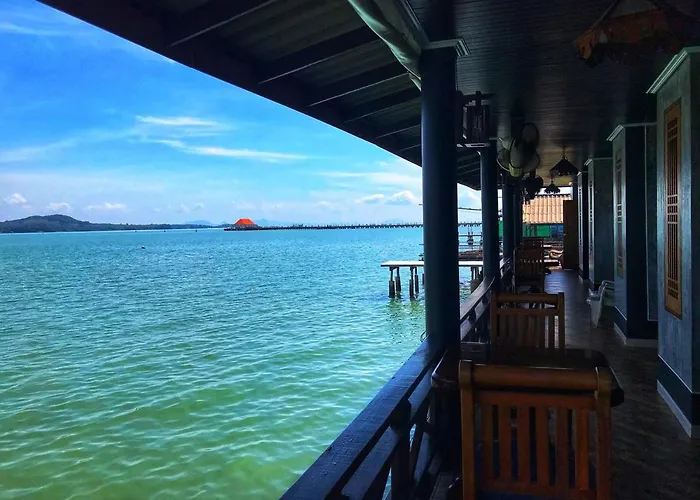 Mangrove House Lanta Old Town Hotel Koh Lanta