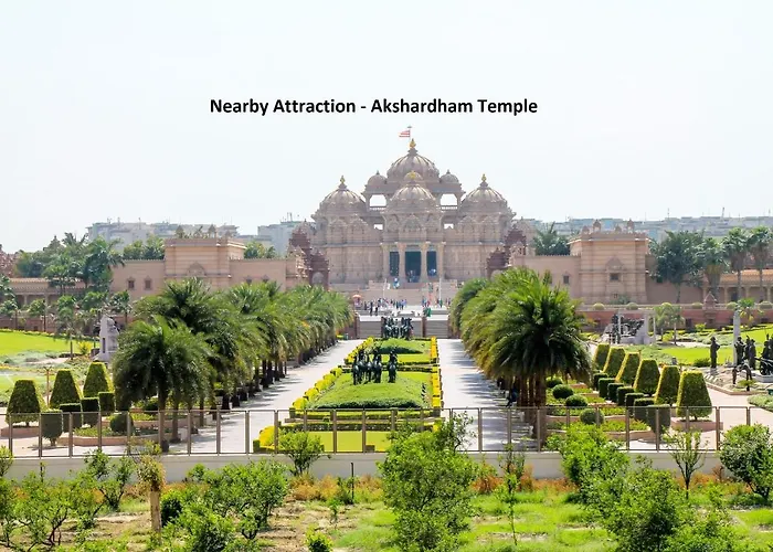 Oyo 35361 Leisurrestay New Delhi