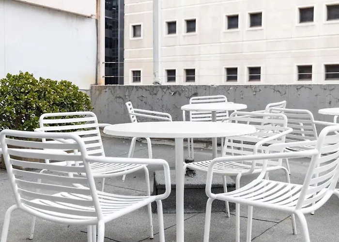 Wynyard Hotel Sydney