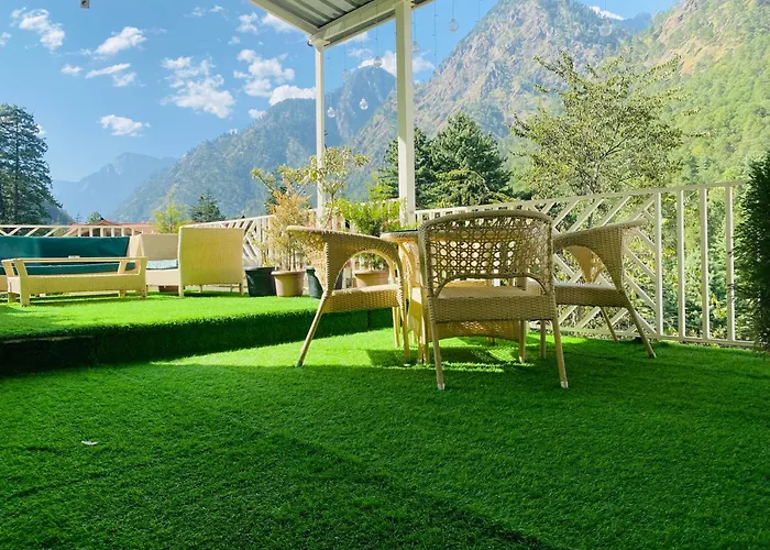 Royal Castle Hotel Kasol