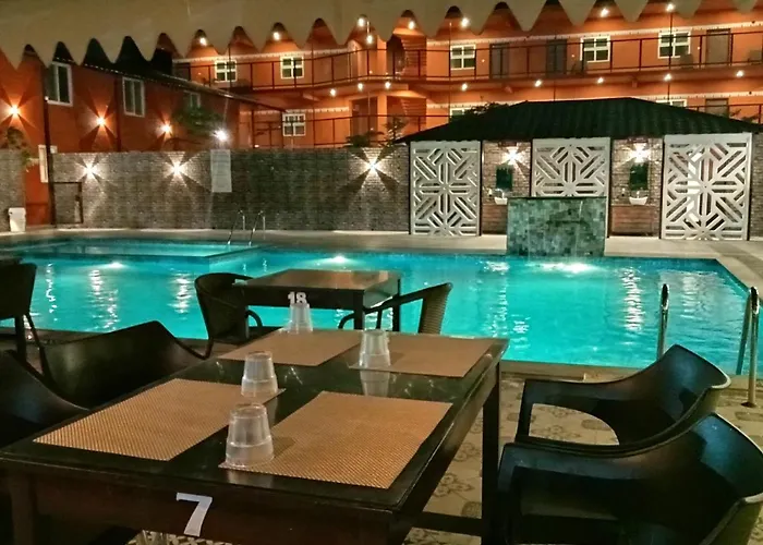Vistar Resort & Hotels Kammasandra