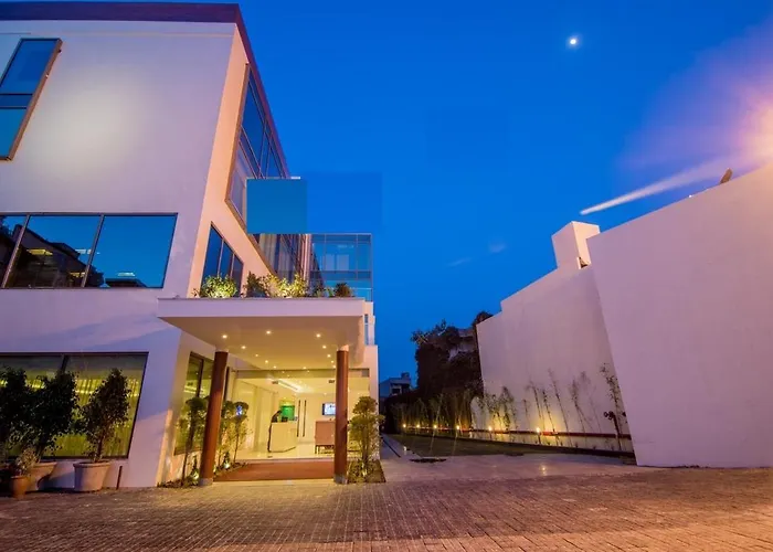 The Imperial Poonam Hotel Phagwara