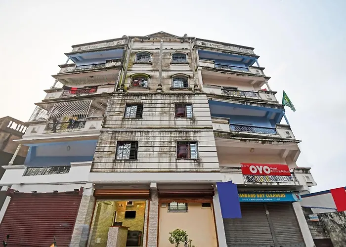 Oyo Flagship 10471 Hotel Samrat Palace Kolkata