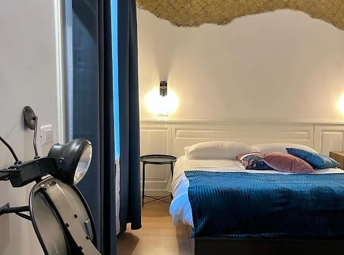 Domus Avi - Guest House Rome