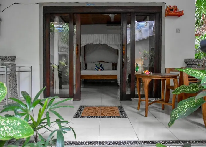 Warung Ombak Homestay Amed