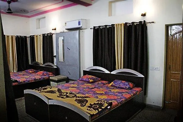 Hotel Roshan Varanasi