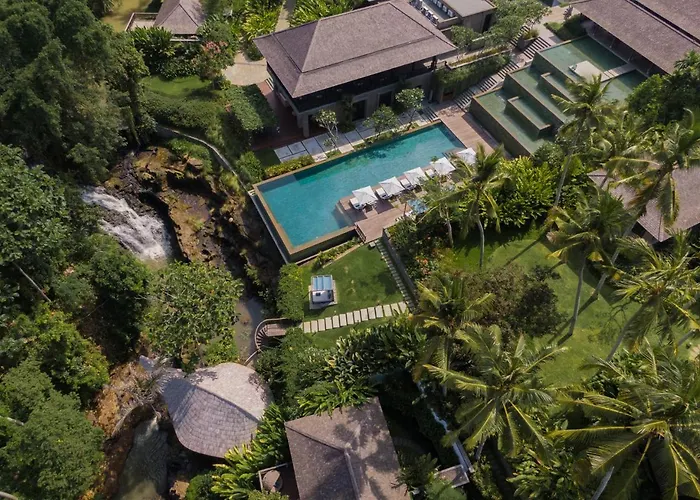 Nirjhara Hotel Tanah Lot 