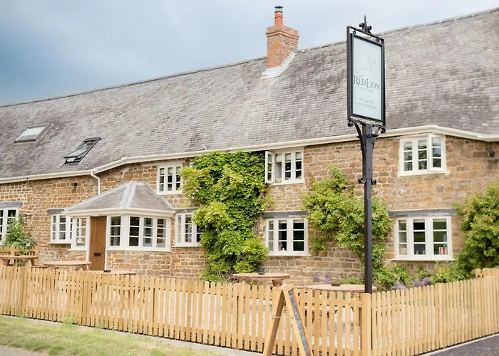 The Red Lion At Hellidon Hotel Daventry