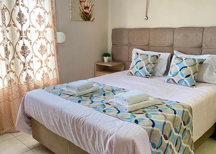 Pelineon Rooms Sakız