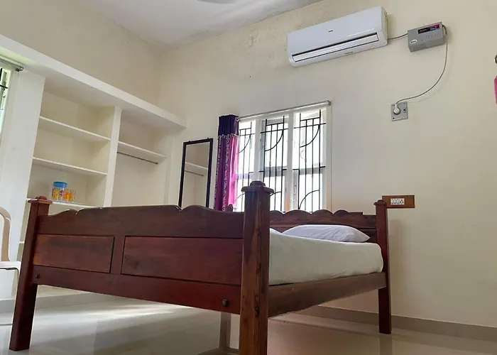 Sarah Residency Hotel Thanjavur
