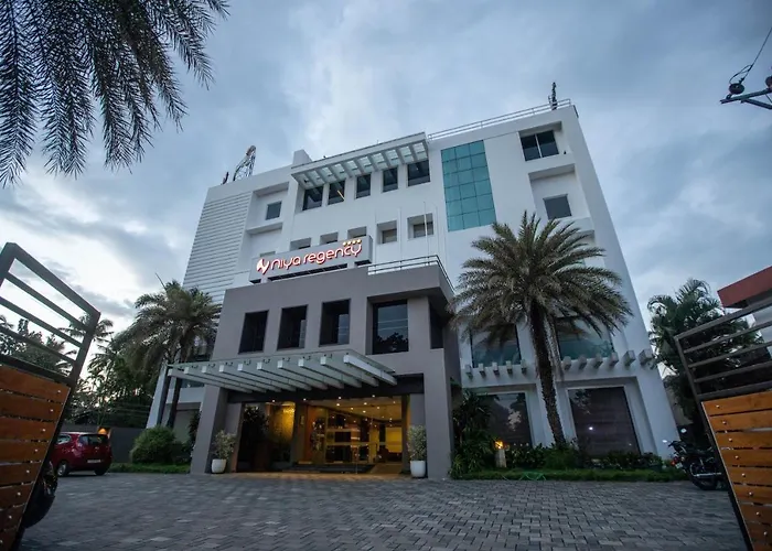 Hotel Niya Regency Thrissur