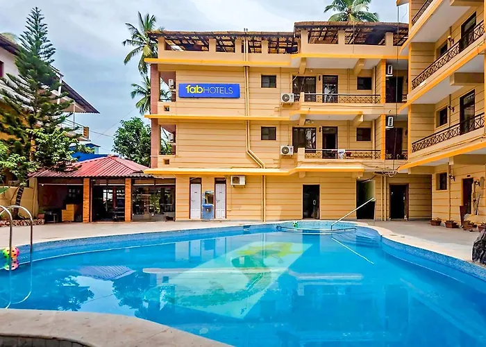 Fabexpress Kris Resort Calangute