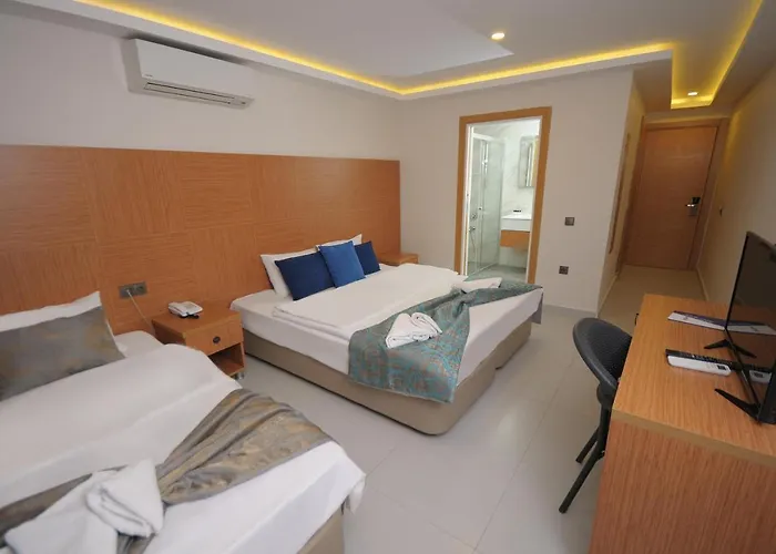 Saatlı Hotel Çeşme