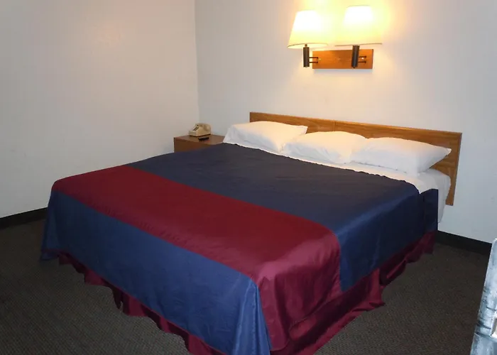 Travelodge By Wyndham Grand Rapids North Walker