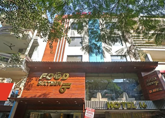 Oyo Townhouse 670 Hotel 16 New Delhi