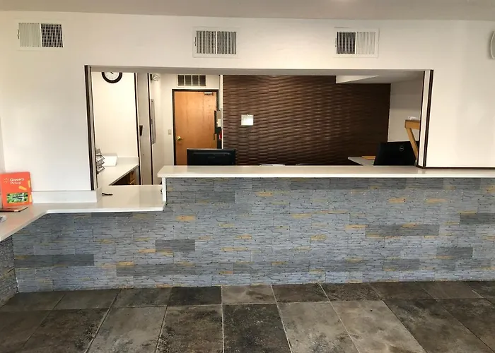 Country Inn & Suites By Radisson, Auburn, In