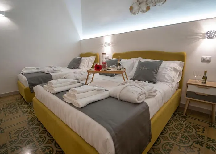 Dimora Fantasia Charme B&B Bari