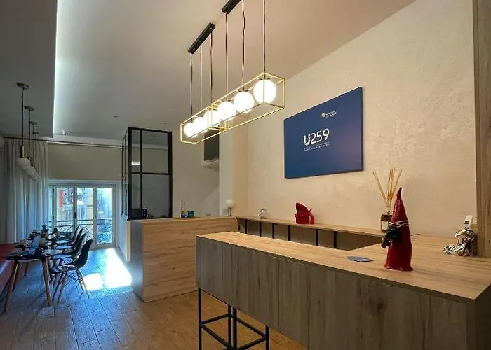 U259 B&B Naples
