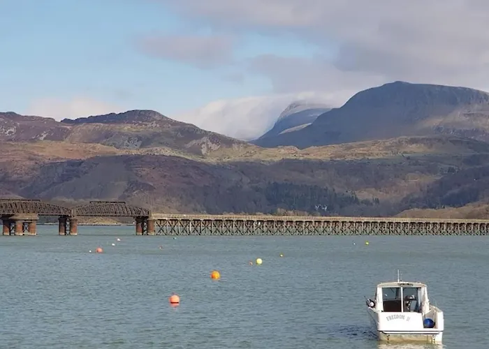 Barmouth Lyons Sunnysands 48 Tal-y-bont 