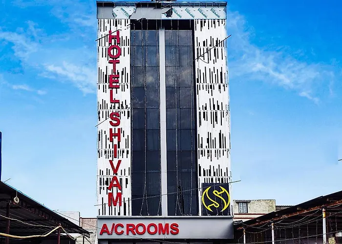 Hotel Shivam Rajpipla