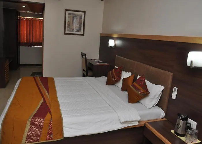 Hotel Rama Residency Anand