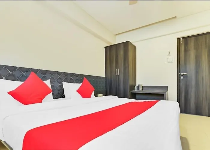 Hotel Sharada International Thane