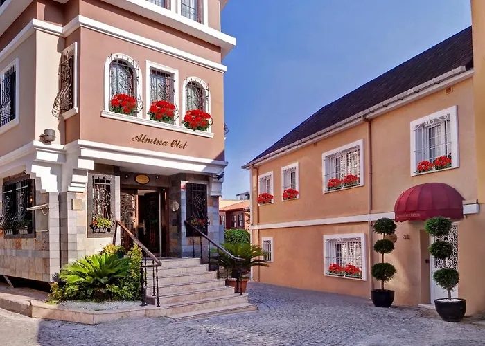 Almina Guest House Istanboel