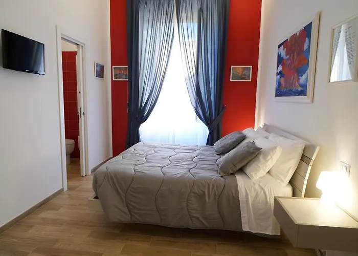 A Un Passo Da Tutto... Hotel Naples