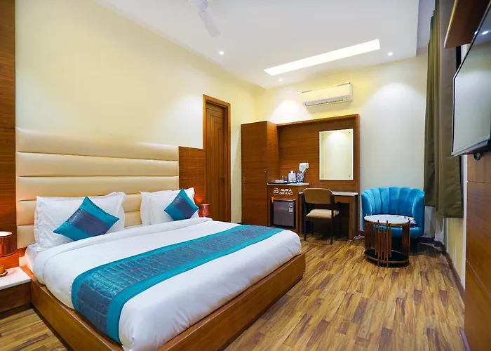 Hotel Aura Grand By Levelup Hotels Amritsar