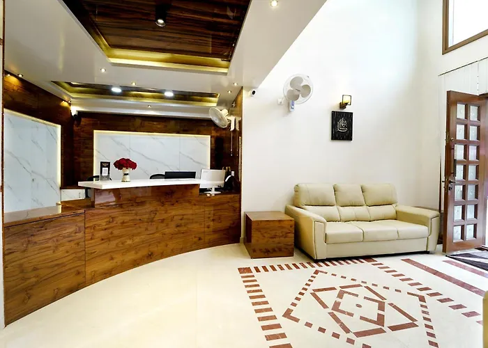 Ss Crown Inn Bangalore