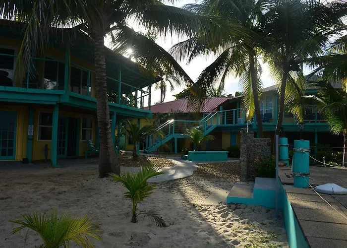 Nautical Inn Placencia