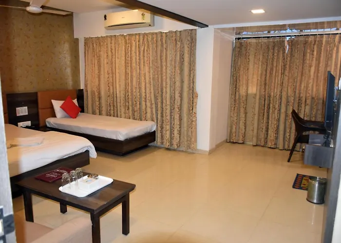 Hotel Sharada International Thane