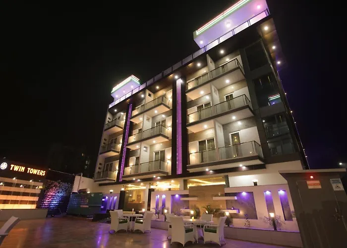 Twin Towers Bed & Breakfast Greater Noida