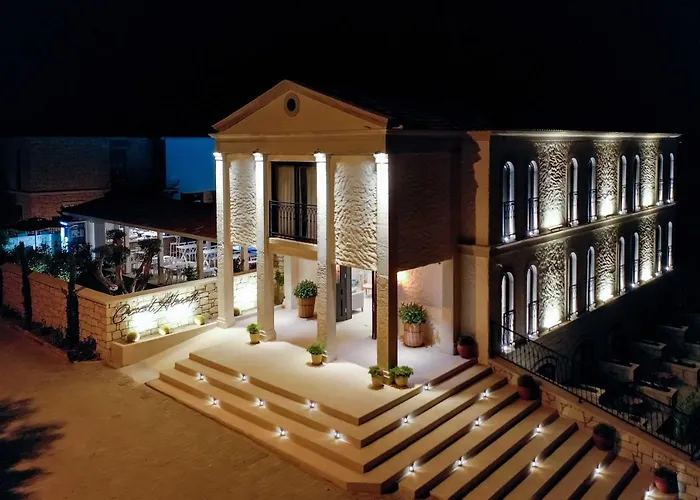 Cemal Alaçati Butık Hotel