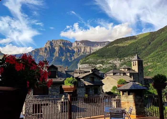 Hotel Villa De Torla