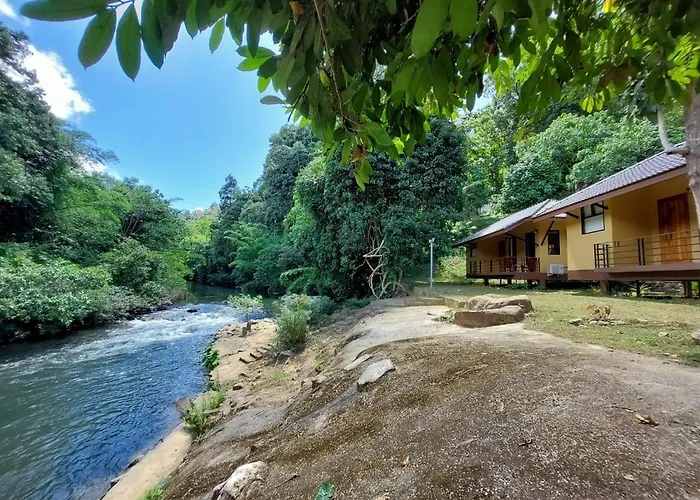 Khaosok Rainforest Resort Khao Sok National Park